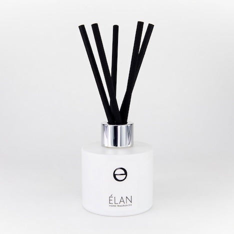 white reed diffuser ELAN with black reeds